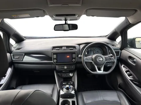 WF72JHZ Nissan LEAF 160kW e+ N-Connecta 59kWh 5dr Auto Thumbnail #11