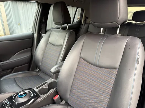 WF72JHZ Nissan LEAF 160kW e+ N-Connecta 59kWh 5dr Auto Thumbnail #16
