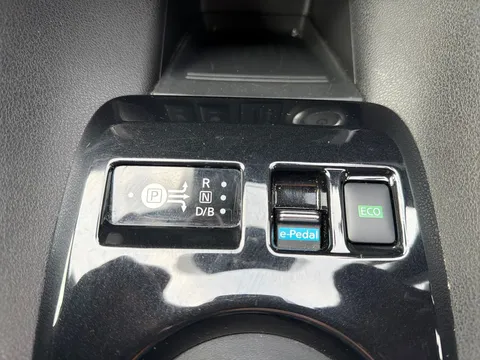 WF72JHZ Nissan LEAF 160kW e+ N-Connecta 59kWh 5dr Auto Thumbnail #24