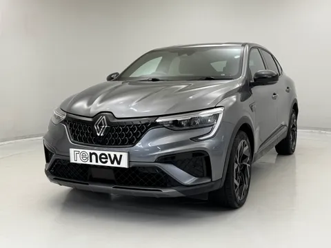 NL24GZZ Renault ARKANA 1.6 E-Tech FHEV 145 Esprit Alpine 5dr Auto Thumbnail #3