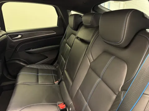 NL24GZZ Renault ARKANA 1.6 E-Tech FHEV 145 Esprit Alpine 5dr Auto Thumbnail #10