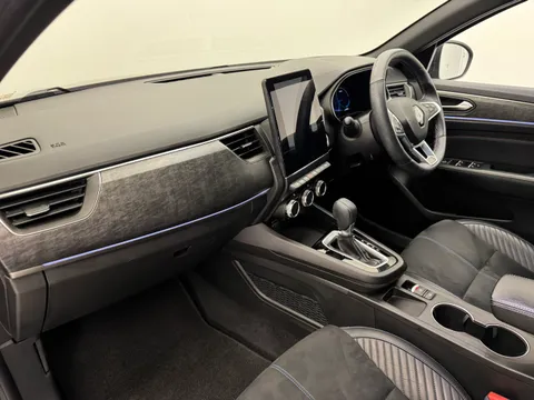 NL24GZZ Renault ARKANA 1.6 E-Tech FHEV 145 Esprit Alpine 5dr Auto Thumbnail #12
