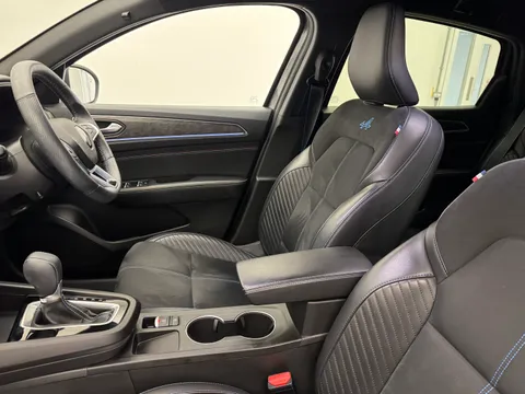 NL24GZZ Renault ARKANA 1.6 E-Tech FHEV 145 Esprit Alpine 5dr Auto Thumbnail #13
