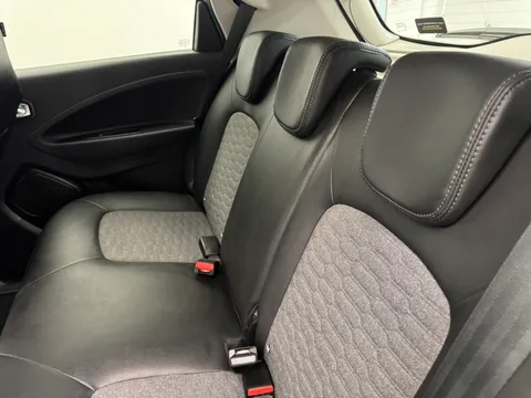 HJ72URZ Renault Zoe 100kW GT Edition R135 50kWh Rapid Charge 5dr Auto Thumbnail #10