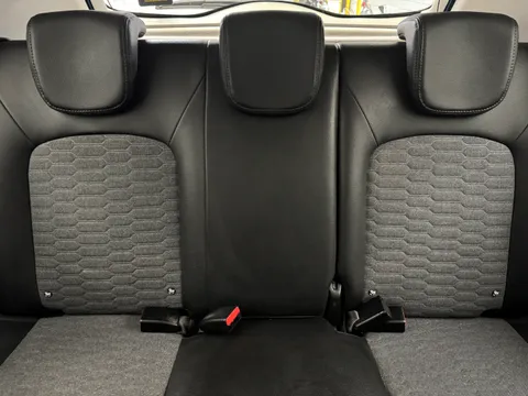 HJ72URZ Renault Zoe 100kW GT Edition R135 50kWh Rapid Charge 5dr Auto Thumbnail #16