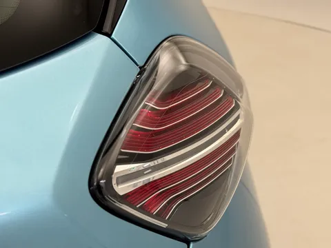 HJ72URZ Renault Zoe 100kW GT Edition R135 50kWh Rapid Charge 5dr Auto Thumbnail #28