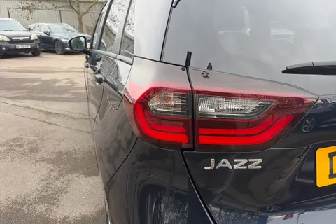 DC23ESF Honda Jazz 1.5 i-MMD Hybrid Advance 5dr eCVT Thumbnail #22