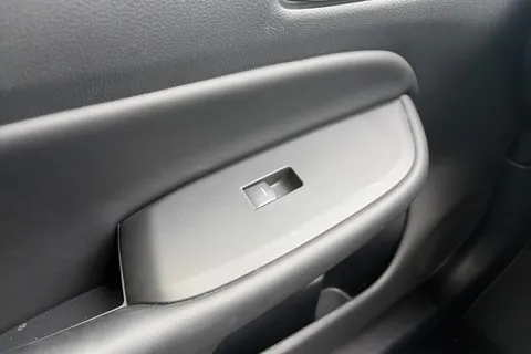 DC23ESF Honda Jazz 1.5 i-MMD Hybrid Advance 5dr eCVT Thumbnail #39