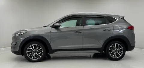 AR19CVX Hyundai Tucson 1.6 CRDi Premium 5dr 2WD Thumbnail #5