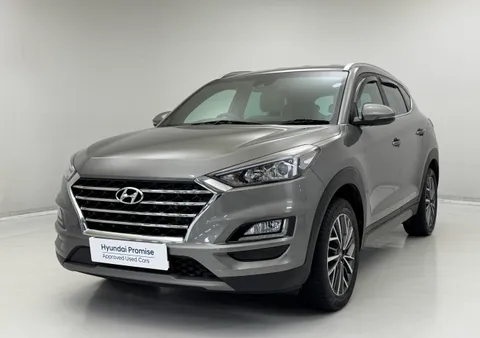 AR19CVX Hyundai Tucson 1.6 CRDi Premium 5dr 2WD Thumbnail #4