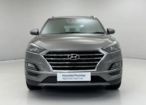 AR19CVX Hyundai Tucson 1.6 CRDi Premium 5dr 2WD Thumbnail #3