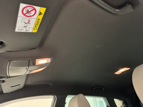 AR19CVX Hyundai Tucson 1.6 CRDi Premium 5dr 2WD Thumbnail #15