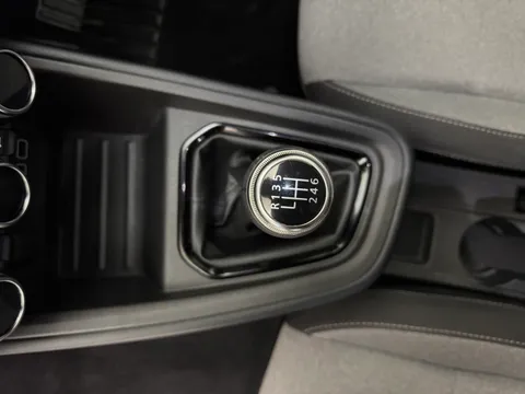 DV24OTG Renault Clio 1.0 TCe 90 Evolution 5dr Thumbnail #15