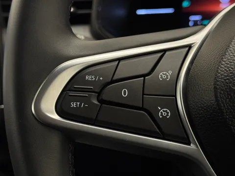 DV24OTG Renault Clio 1.0 TCe 90 Evolution 5dr Thumbnail #20