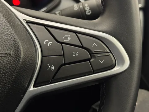 DV24OTG Renault Clio 1.0 TCe 90 Evolution 5dr Thumbnail #21