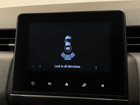 DV24OTG Renault Clio 1.0 TCe 90 Evolution 5dr Thumbnail #25