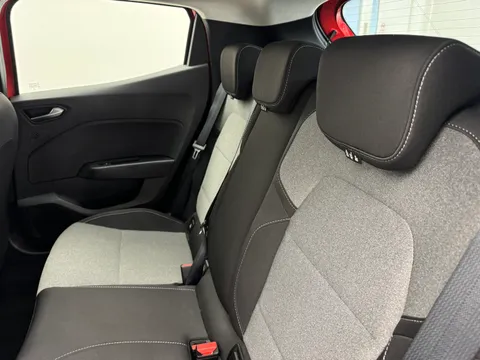 DV24FCN Renault Clio 1.0 TCe 90 Evolution 5dr Thumbnail #10