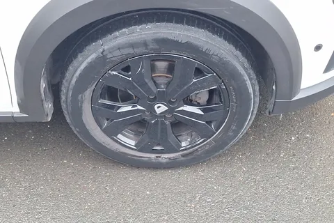 DY72VKA Dacia Jogger 1.0 TCe Extreme SE 5dr Thumbnail #5