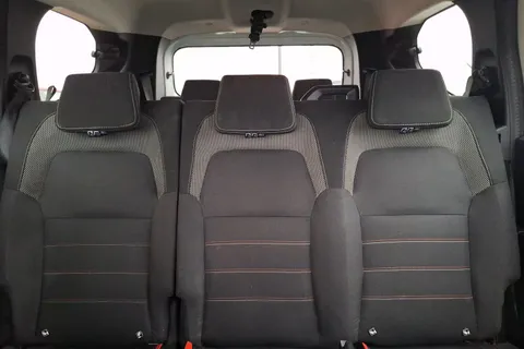DY72VKA Dacia Jogger 1.0 TCe Extreme SE 5dr Thumbnail #11