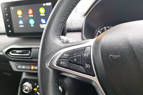 DY72VKA Dacia Jogger 1.0 TCe Extreme SE 5dr Thumbnail #40