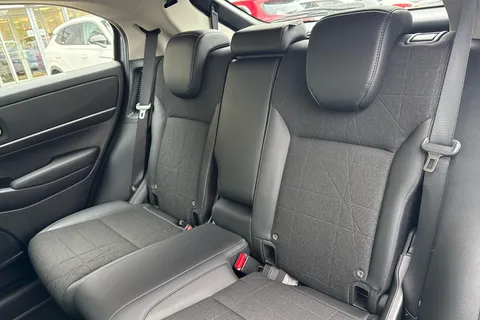 PJ24WZU Honda Hr-V 1.5 eHEV Advance 5dr CVT Thumbnail #9