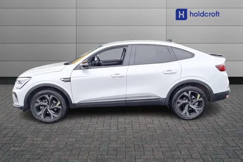 6 of 40 for Renault ARKANA 1.6 E-Tech full hybrid 145 Engineered 5dr Auto