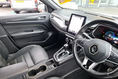 12 of 40 for Renault ARKANA 1.6 E-Tech full hybrid 145 Engineered 5dr Auto