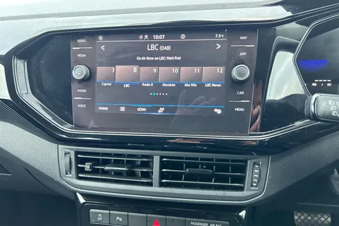 BM23MVX Volkswagen T-Cross 1.0 TSI 110 Black Edition 5dr DSG Thumbnail #17