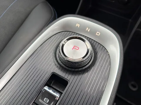 DF74CDE GWM ORA ORA 03 126kW Pro+ 63kWh 5dr Auto Thumbnail #13