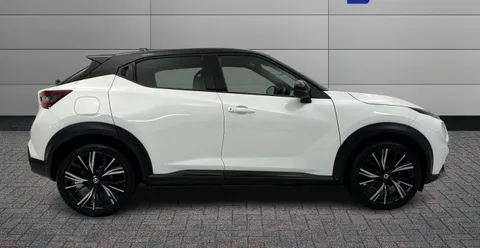 DN71WRW Nissan Juke 1.0 DiG-T 114 Tekna+ 5dr Thumbnail #9