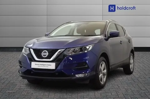 VA68KBN Nissan Qashqai 1.3 DiG-T Acenta Premium 5dr Thumbnail #3