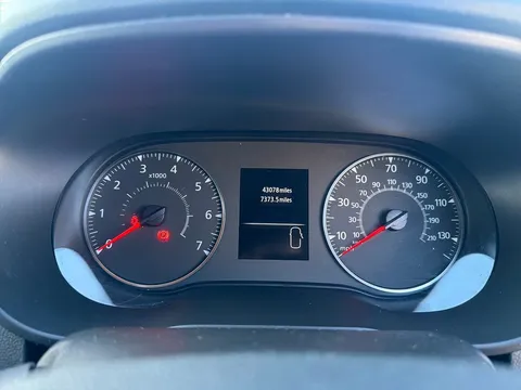 DS71MVE Dacia Duster 1.3 TCe 130 Prestige 5dr Thumbnail #12