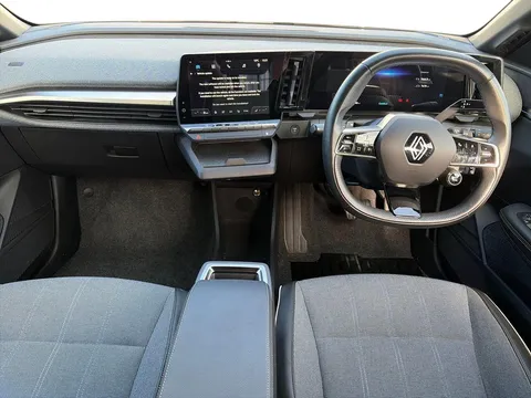 MA24ZNJ Renault Megane E-Tech EV60 160kW Iconic 60kWh Optimum Charge 5dr Auto Thumbnail #14