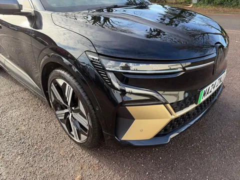 MA24ZNJ Renault Megane E-Tech EV60 160kW Iconic 60kWh Optimum Charge 5dr Auto Thumbnail #18