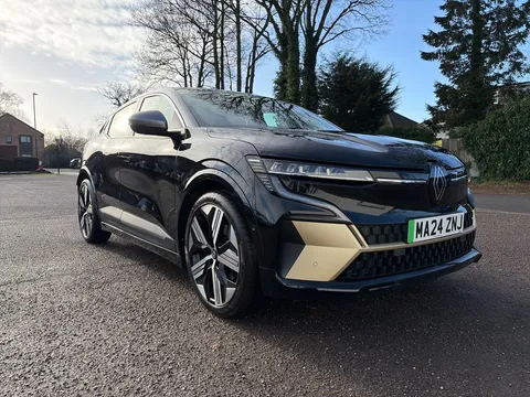 MA24ZNJ Renault Megane E-Tech EV60 160kW Iconic 60kWh Optimum Charge 5dr Auto Thumbnail #19
