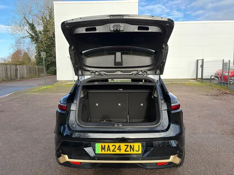 MA24ZNJ Renault Megane E-Tech EV60 160kW Iconic 60kWh Optimum Charge 5dr Auto Thumbnail #27