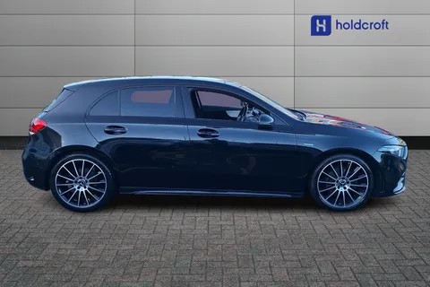 BD21XGM Mercedes-Benz A-Class A200d Exclusive Edition 5dr Auto Thumbnail #6