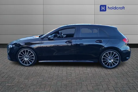 BD21XGM Mercedes-Benz A-Class A200d Exclusive Edition 5dr Auto Thumbnail #7