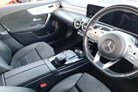 BD21XGM Mercedes-Benz A-Class A200d Exclusive Edition 5dr Auto Thumbnail #13