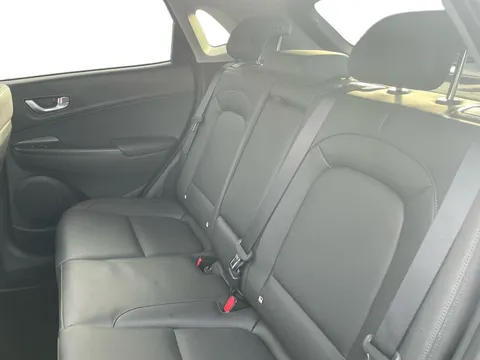 DU72EDX Hyundai Kona 1.6 GDi Hybrid Ultimate 5dr DCT Thumbnail #12