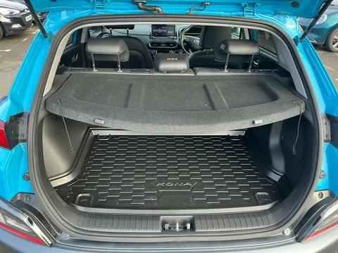 DU72EDX Hyundai Kona 1.6 GDi Hybrid Ultimate 5dr DCT Thumbnail #8