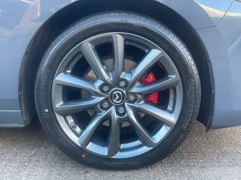 MP24KKS Mazda Mazda3 2.0 e-Skyactiv G MHEV Exclusive-Line 5dr Thumbnail #6