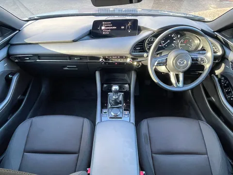 MP24KKS Mazda Mazda3 2.0 e-Skyactiv G MHEV Exclusive-Line 5dr Thumbnail #19