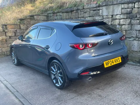 MP24KKS Mazda Mazda3 2.0 e-Skyactiv G MHEV Exclusive-Line 5dr Thumbnail #4