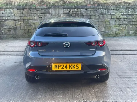 MP24KKS Mazda Mazda3 2.0 e-Skyactiv G MHEV Exclusive-Line 5dr Thumbnail #5