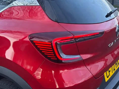 CF72HXY Renault Captur 1.0 TCE 90 Techno 5dr Thumbnail #27