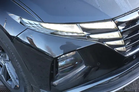 DE72ZMX Hyundai Tucson 1.6 TGDi Hybrid 230 Premium 5dr 2WD Auto Thumbnail #4