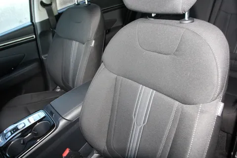 DE72ZMX Hyundai Tucson 1.6 TGDi Hybrid 230 Premium 5dr 2WD Auto Thumbnail #8