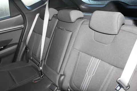 DE72ZMX Hyundai Tucson 1.6 TGDi Hybrid 230 Premium 5dr 2WD Auto Thumbnail #11