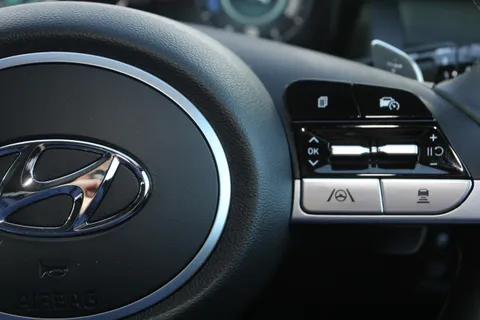 DE72ZMX Hyundai Tucson 1.6 TGDi Hybrid 230 Premium 5dr 2WD Auto Thumbnail #21